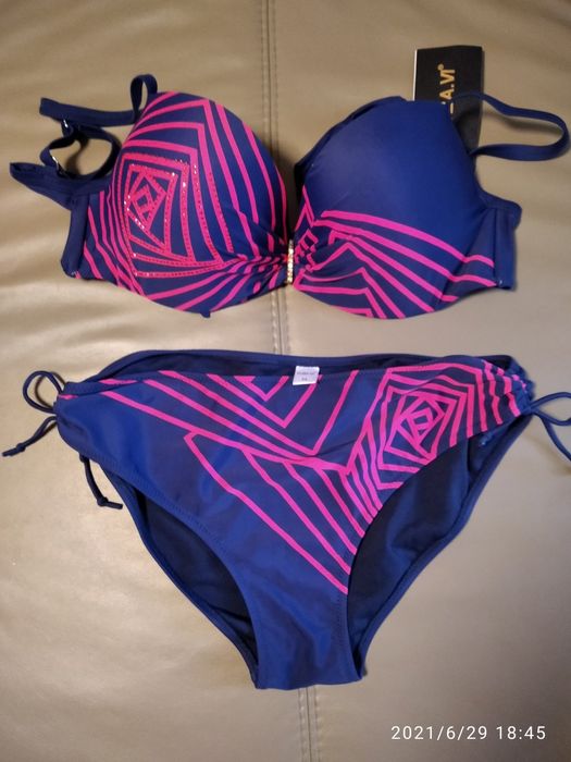 Жіночій купальник