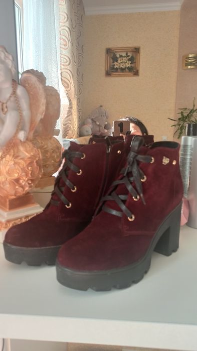 Взуття шкіряне жіноче 39р