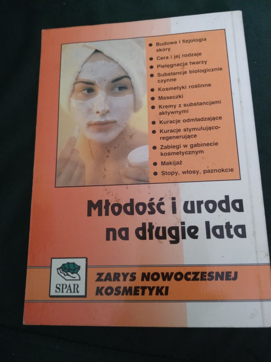Młodość i uroda na długie lata książka