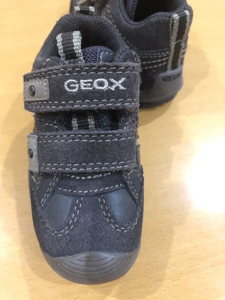 Botas Geox novas