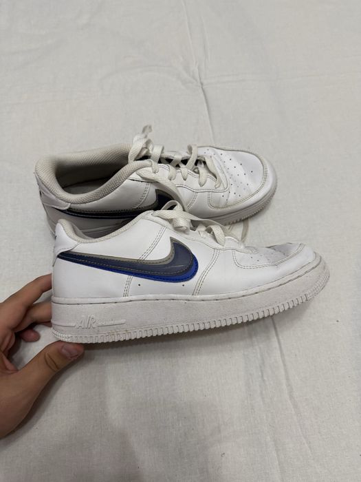 Nike Air Force double swoosh