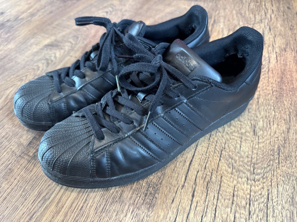 Adidas Superstar rozm. 45 1/3