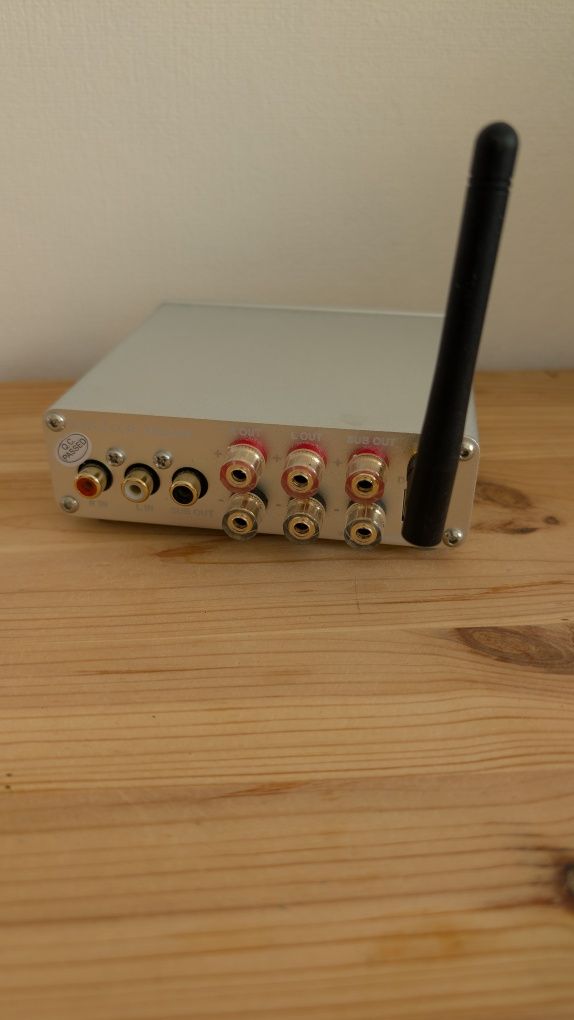 Усилитель Fosi Audio