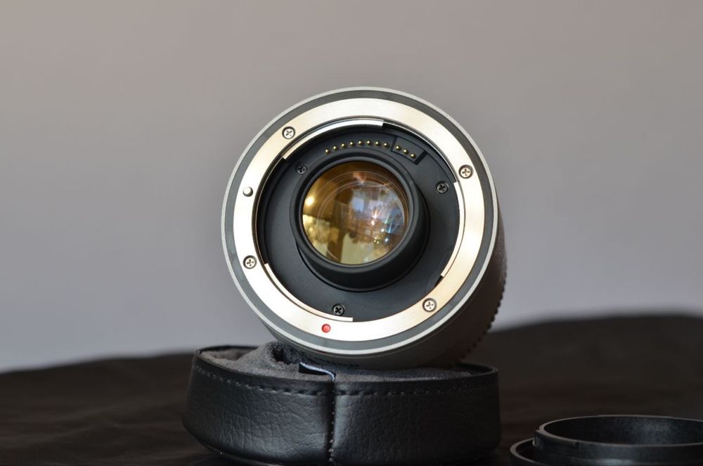 Телеконвертер Canon EF 2x III Extender
