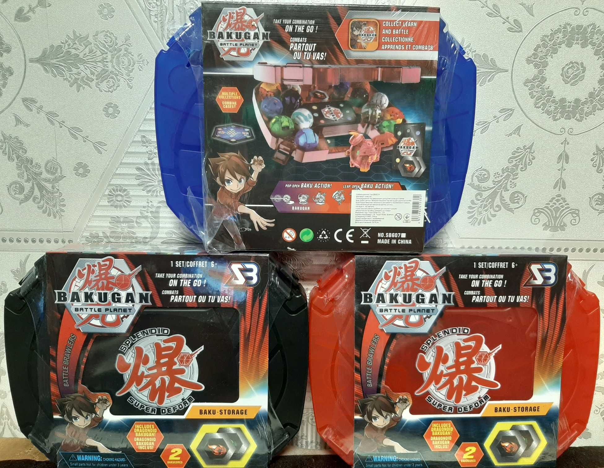 Бакуган, Bakugan наборы, поле для игры, кейсы для хранения