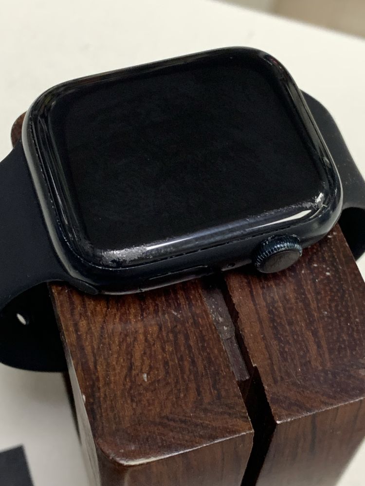 Оригінальні  apple watch series 7 45 mm