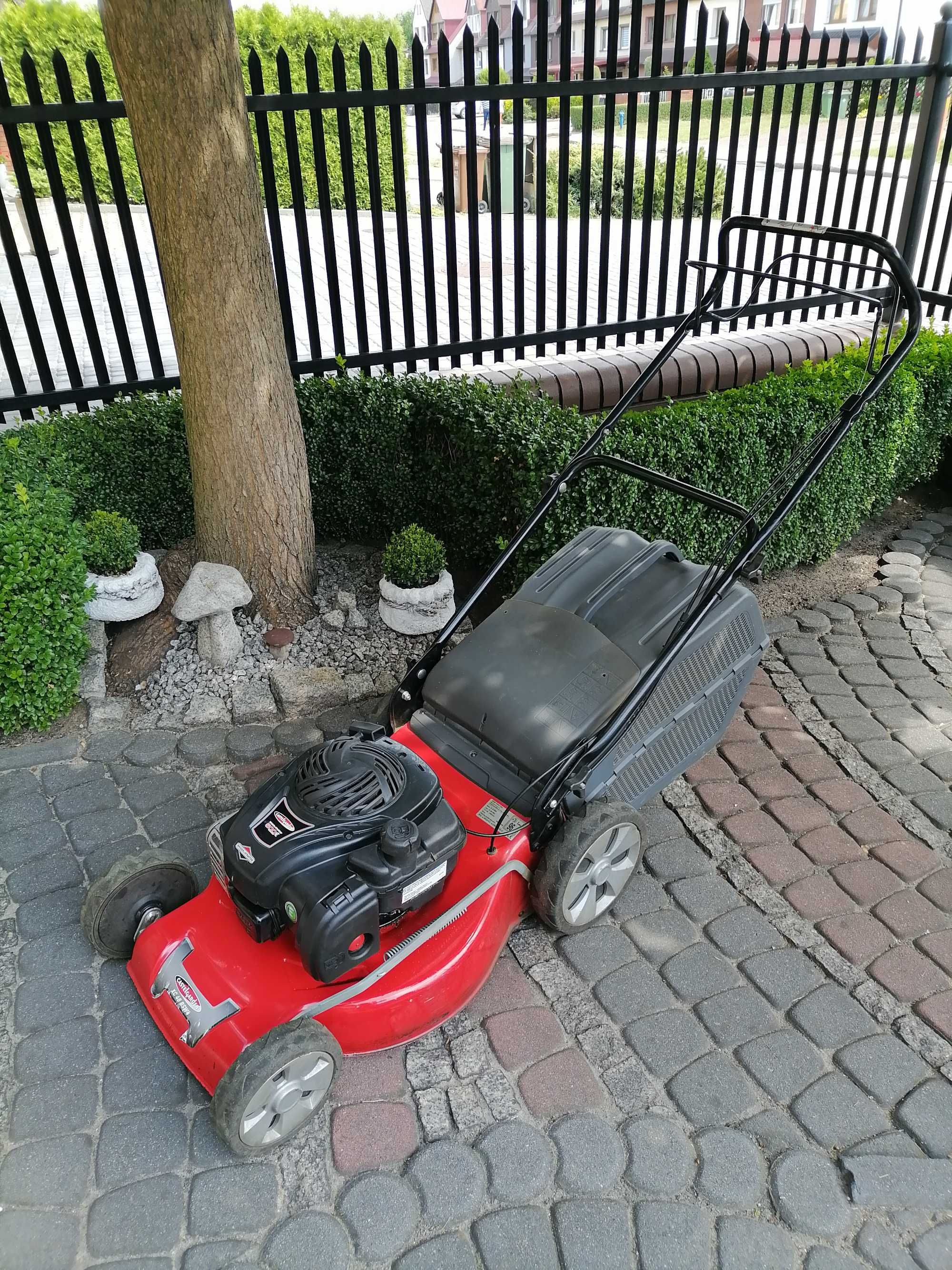 Sprzedam kosiarkę spalinową z silnikiem BRIGGS&STRATTON 500e