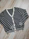 Sweter na guziki