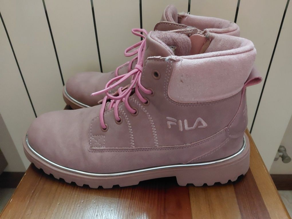 Buty trapery Fila r. 39 (wkładka 25 cm)