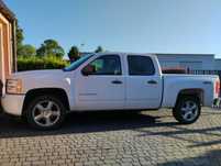 Chevrolet Silverado V 8 Pickup  w oryginalnym lakierze  . 2010