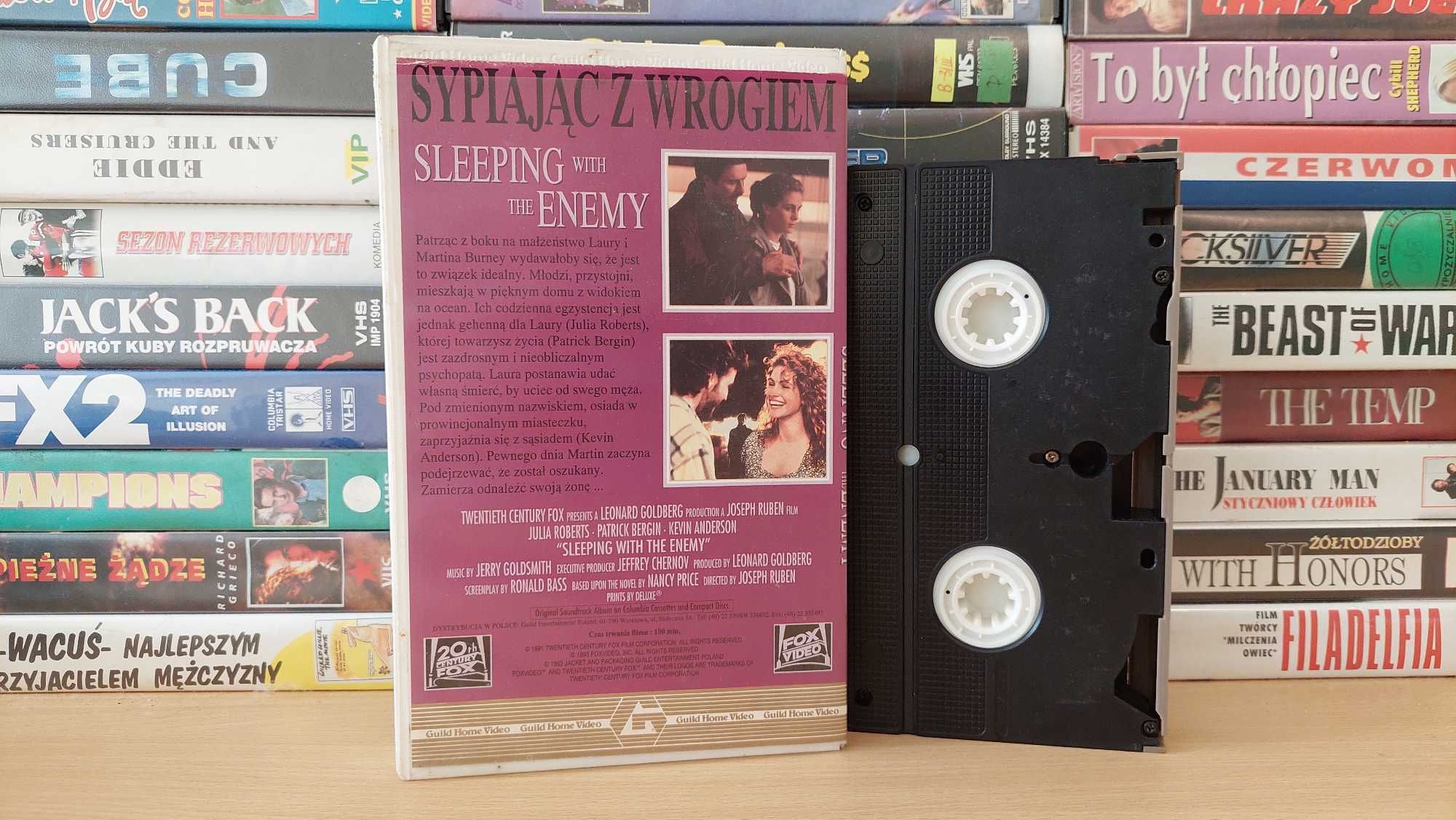 Sypiając z Wrogiem (Sleeping with the Enemy) - VHS