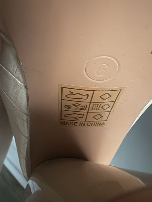 Ботильйони жіночі 39 розмір на ніжку 25 см під крокодила бежеві