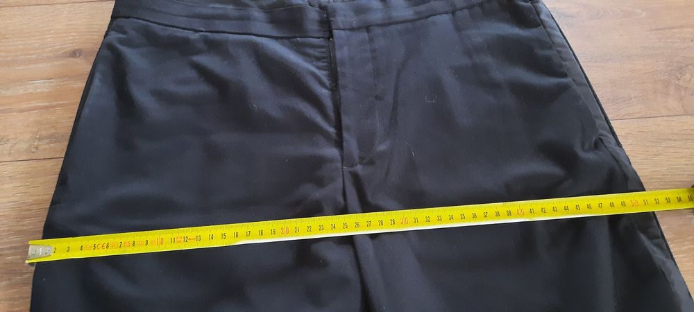 Spodnie damskie czarne HM