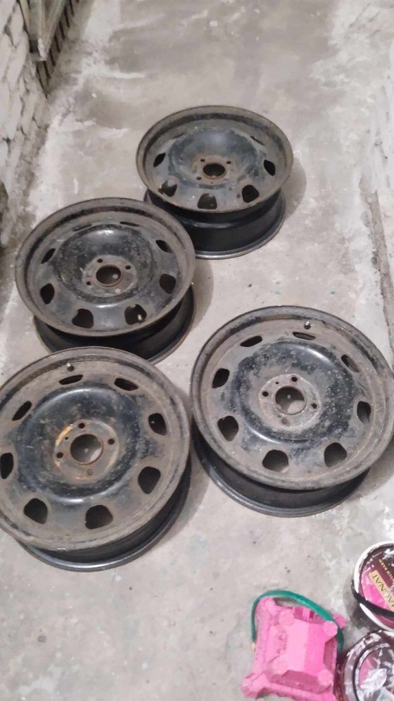 Felgi stalowe Peugeot 6,1/2 Jx16. 4x100 kromag 9695.
9695 kromag 4x100