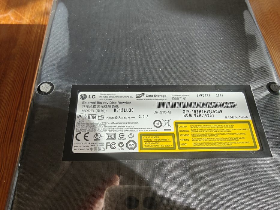 Зовнішній Blu-ray привід LG Super Multi Blue BE12