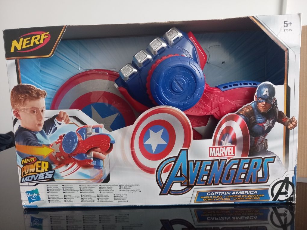 Hasbro Nerf Power Moves Marvel Avengers - Captain America E7375