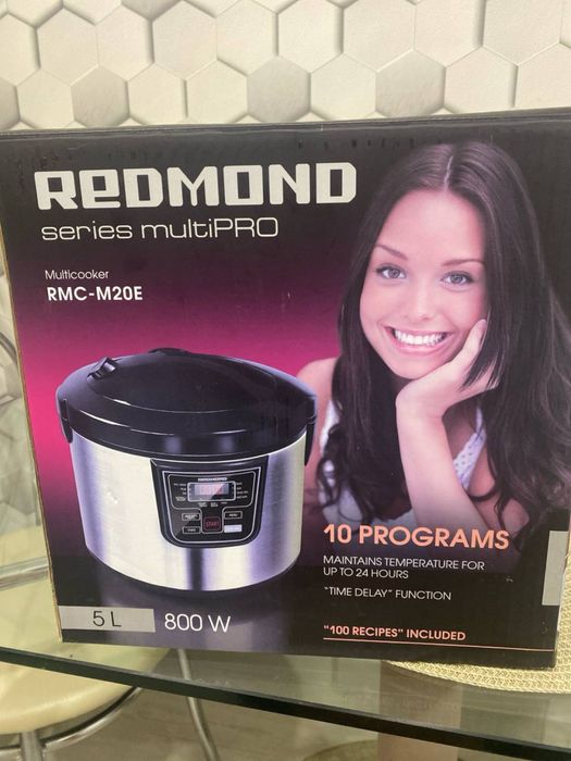 Мультиварка Redmond