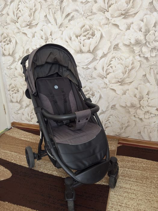 Прогулянкова коляска El Camino Favorit M 3409 до 22 кг