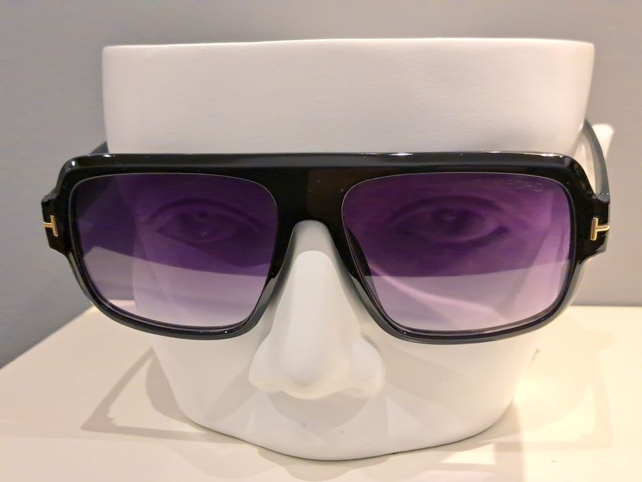 TOM FORD czarne okulary przeciwsłoneczne fioletowe szkła nowe filtr uv
