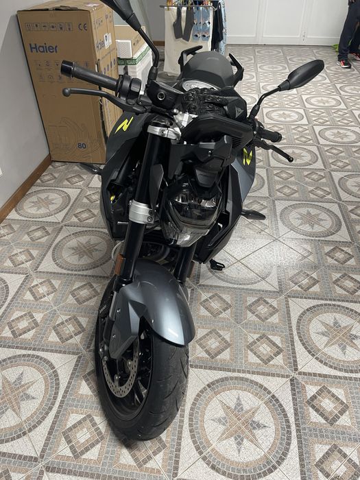 Bmw f900r como Nova!