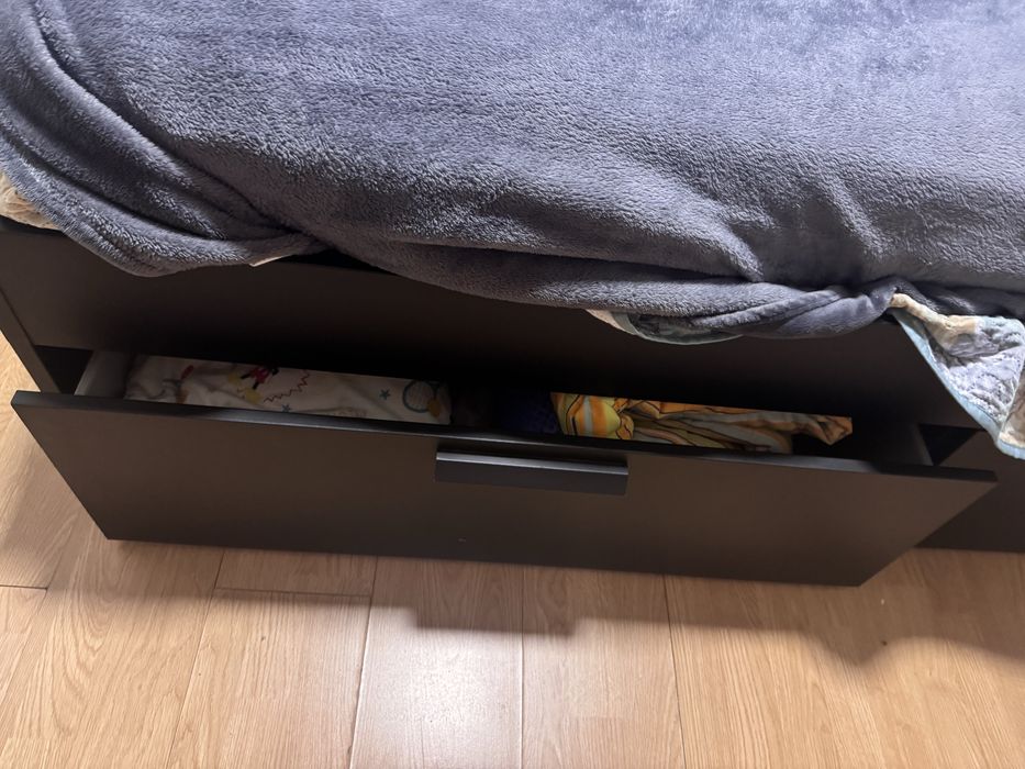 Cama de Casal com 4 Gavetões