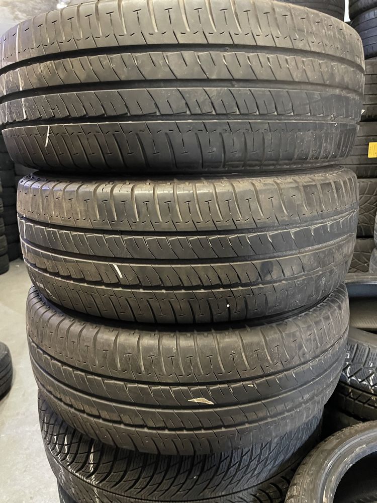 2xMichelin 235 65r16c., 2019 8.2mm