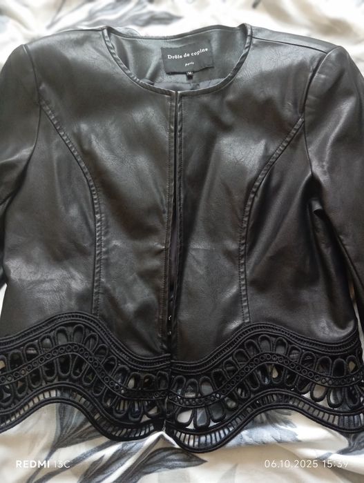 Шкіряна накидка під плаття