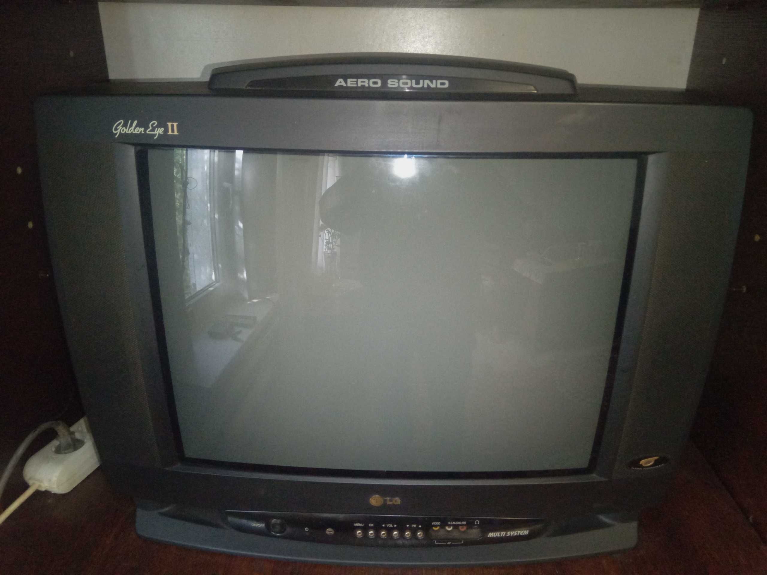 Телевизор LG и приставка Т2