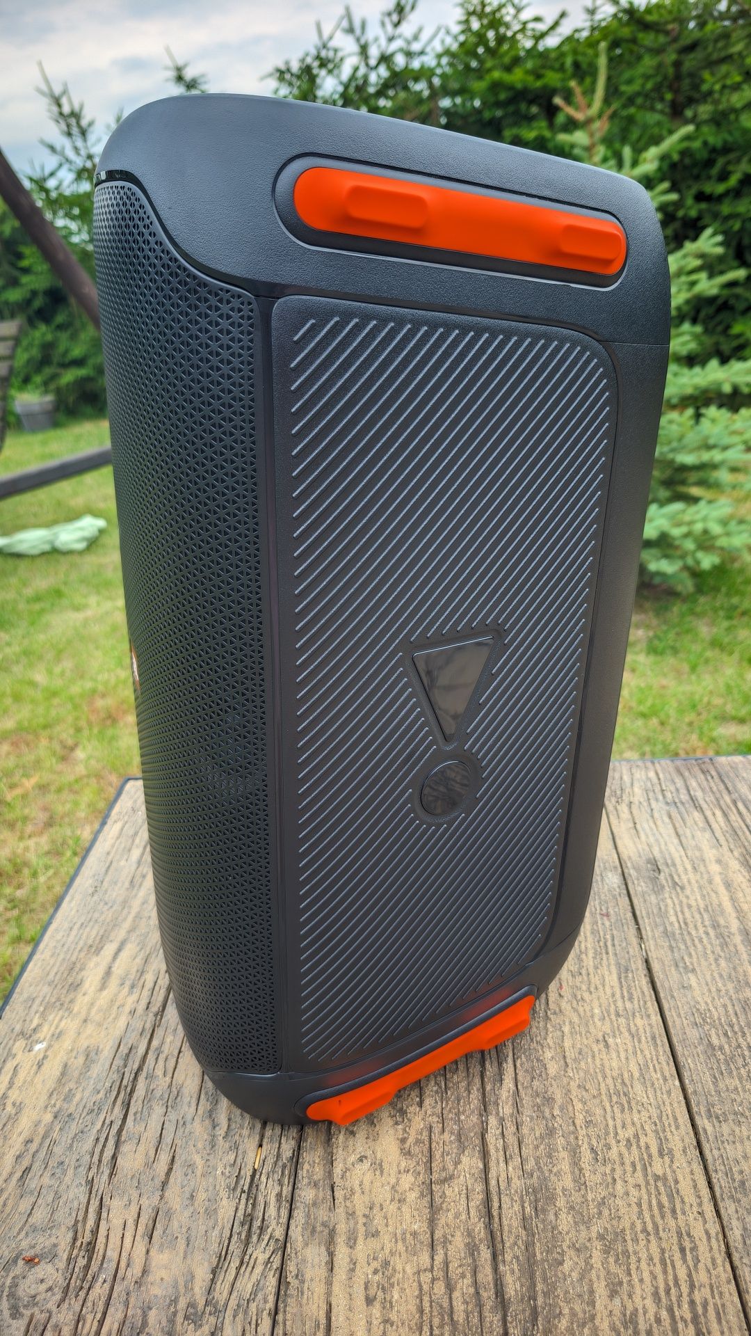 JBL PartyBox 110 – stan idealny + profesjonalne etui/plecak!