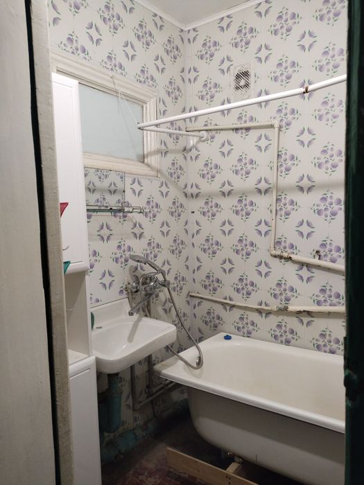 Продам квартиру в м.Бобринець