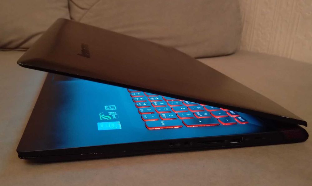 Lenovo Y50-70 15,6" FHD, i7, GTX 960/4, SSD256GB, 16GB RAM, GAMING!