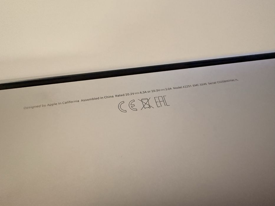 Macbook Pro 2020 2GHz 16GB