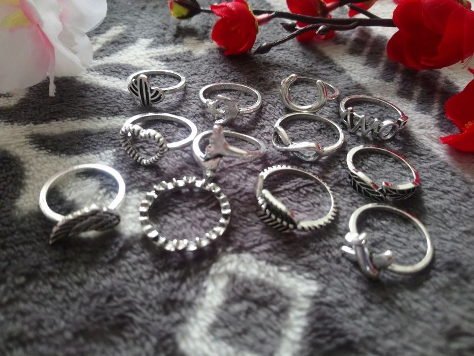 Obrączki metalowe wzory