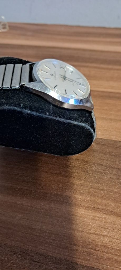 Zegarek Junghans