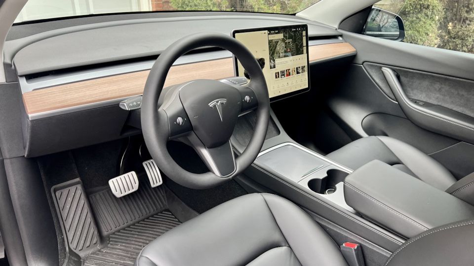 Продається /обмін на Нерухомість Tesla Y 2022 Perfomance