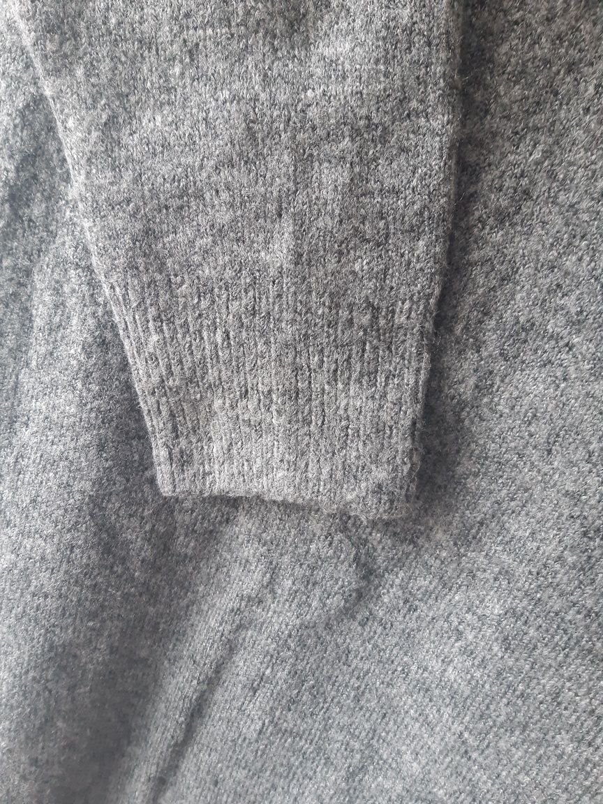 Sweter z golfem, szary, rozm. M, stan bdb, 40/42