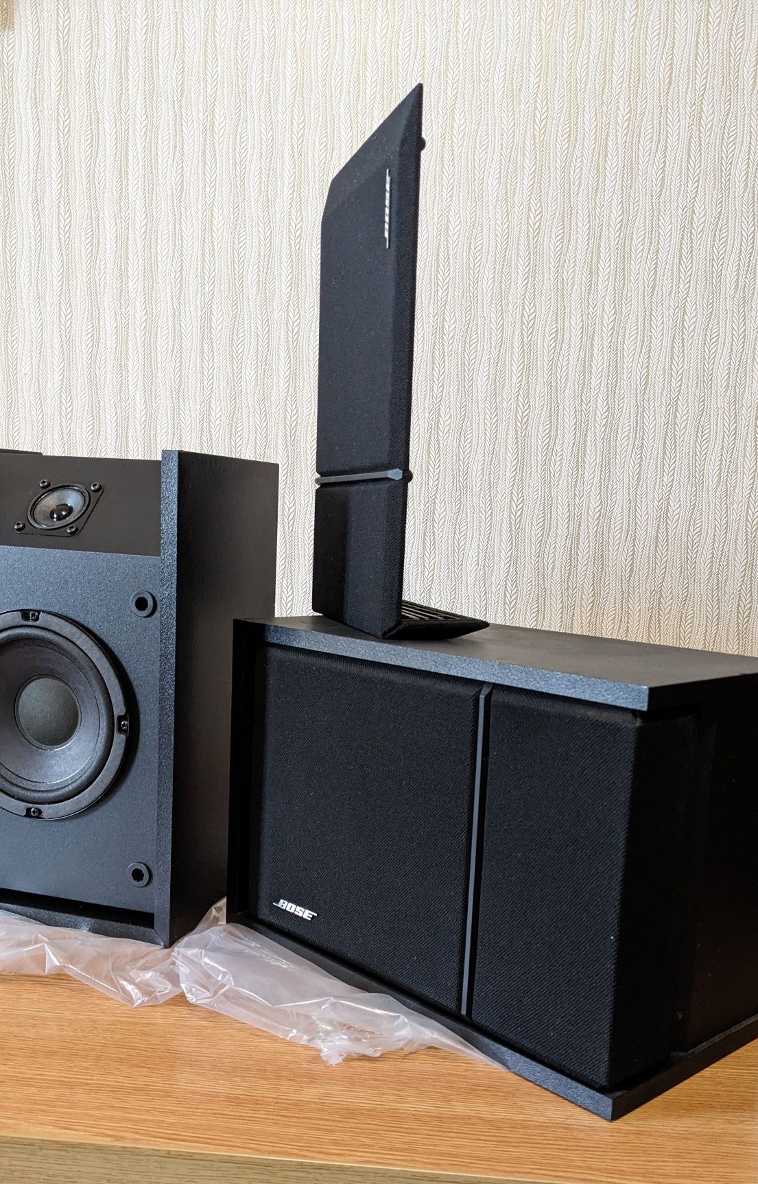 BOSE 201® SERIES lll direct/reflection® speaker