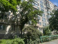 Продаж двокімнатної квартири51м,Мілютенка,23,метро Лісова,Чернігівська