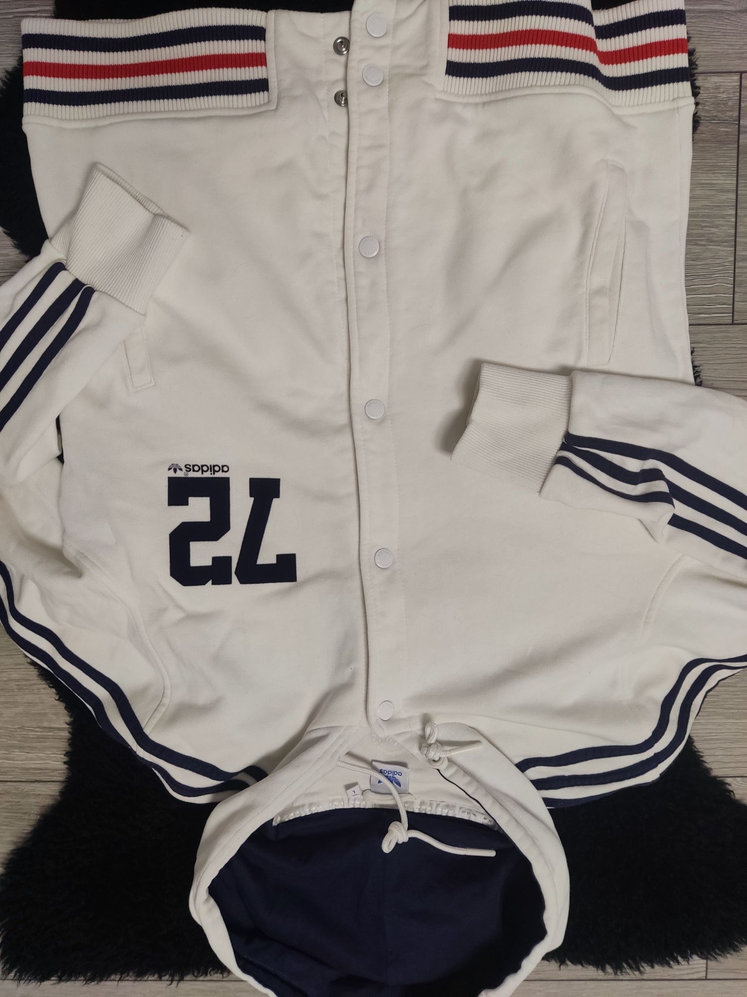 Bluza bawełniana rozpinana z kapturem Adidas L