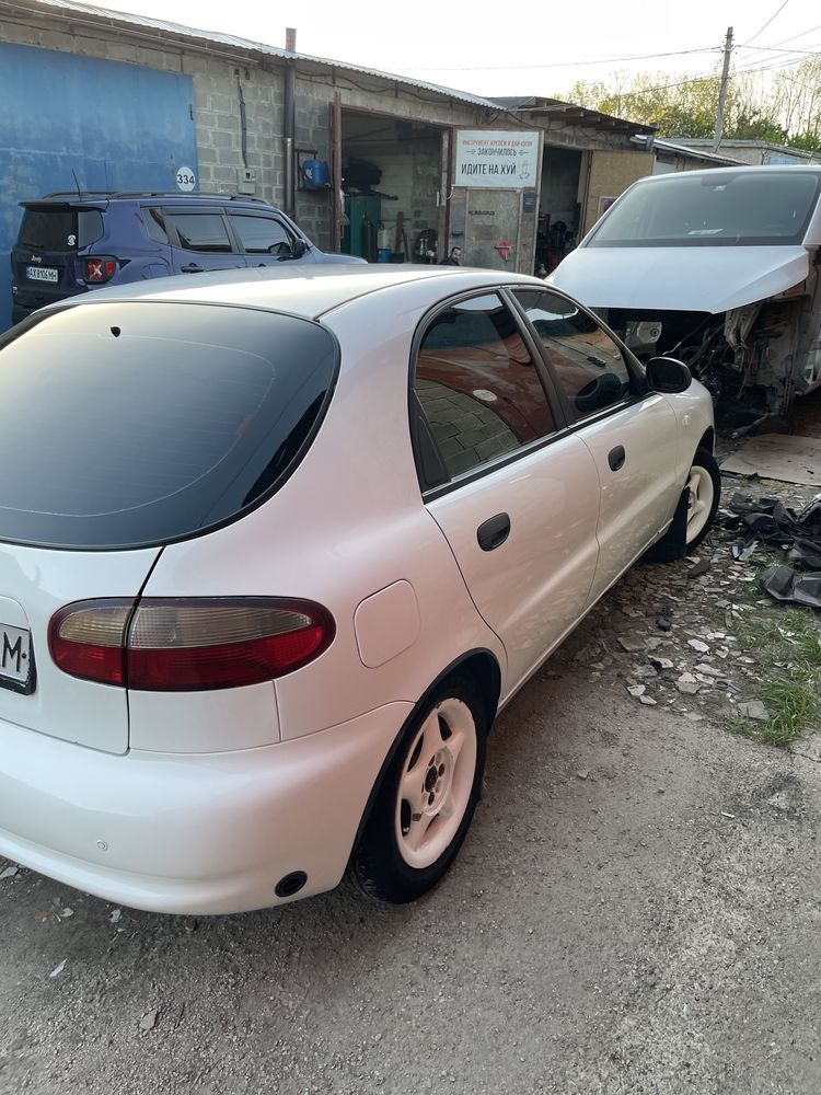 Daewoo lanos 1.6