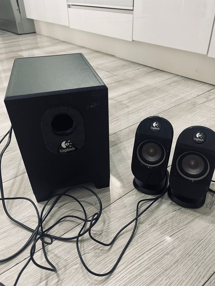 Głośniki Logitech X-210 z subwooferem, 100% sprawne,