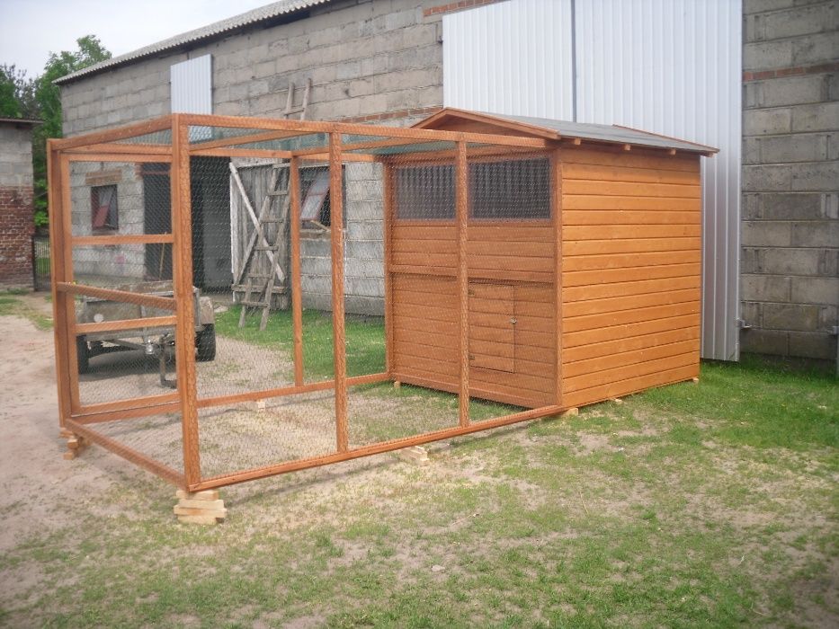 Kurnik/gołębnik z wolierą ocieplany