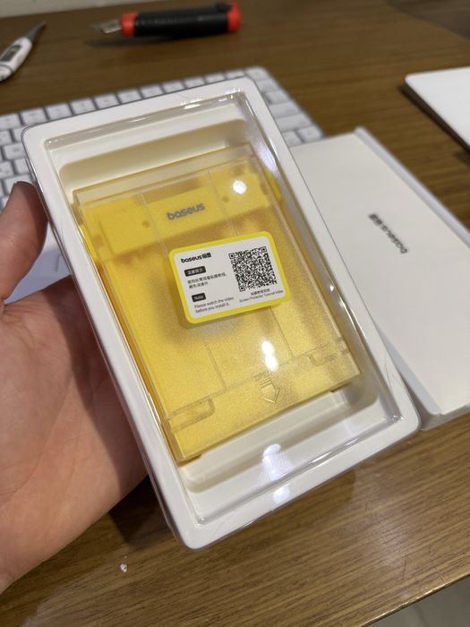 Apple Watch поклейка стекла инструмент