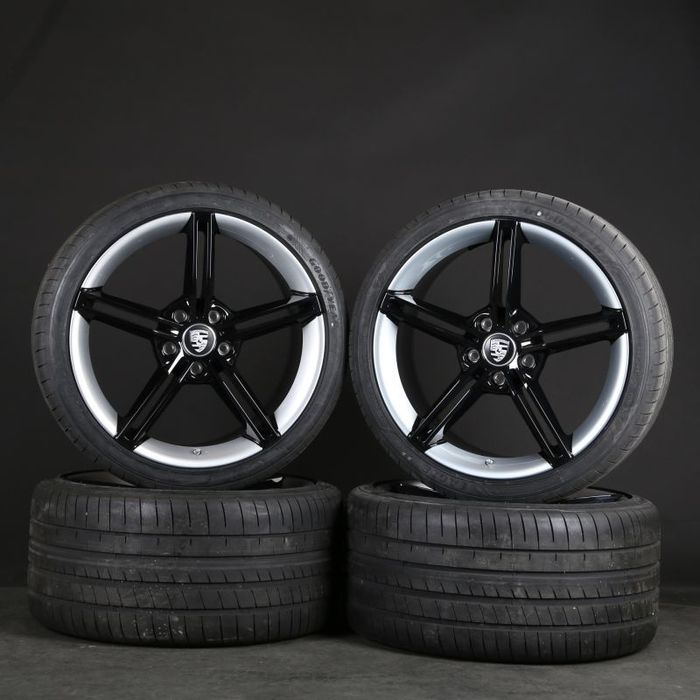 Нові оригінальні диски Porsche Taycan 21R з літньою гумою