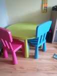 Stolik i 2 krzesełka ikea