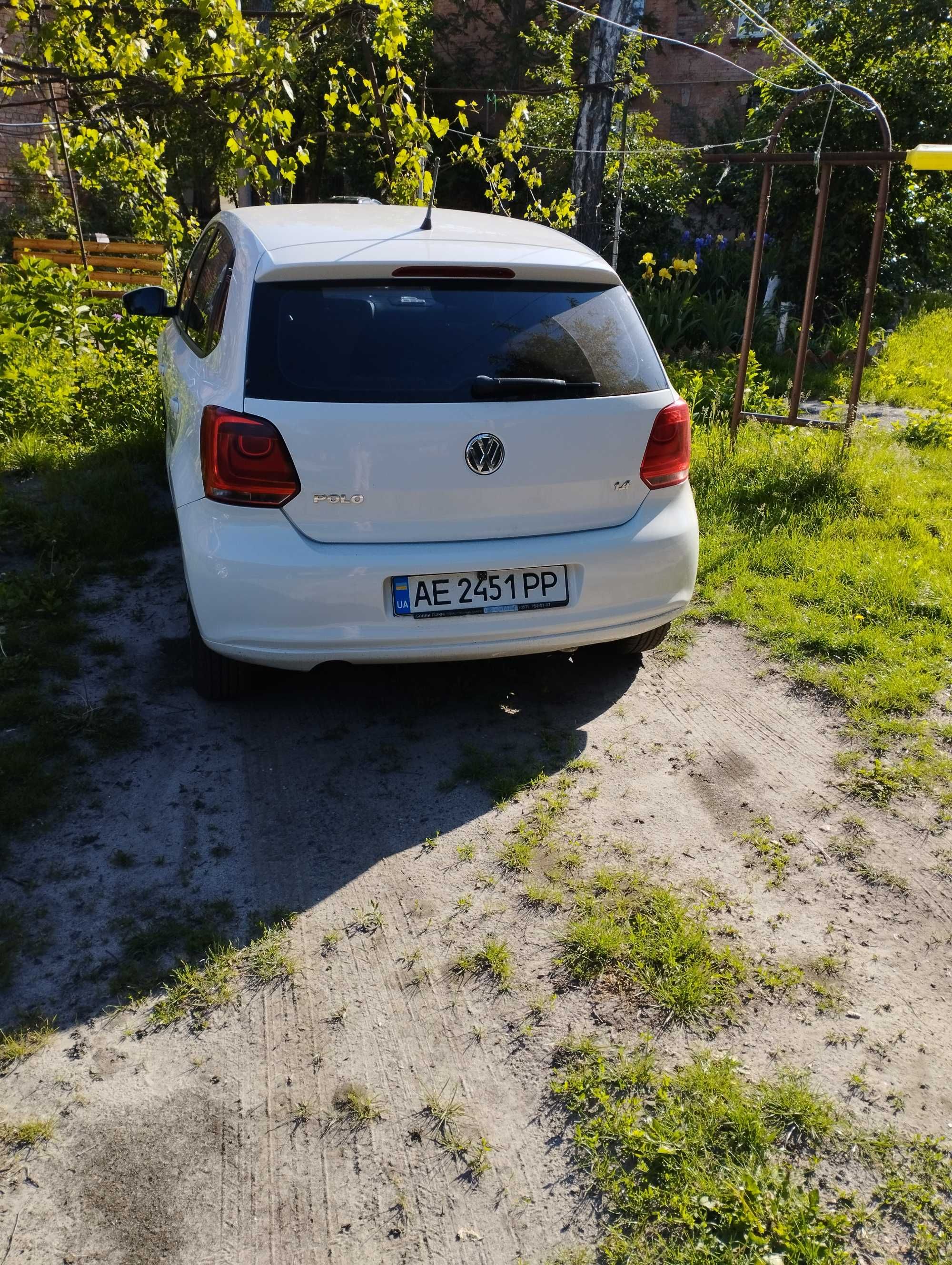 Продам автомобіль Volkswsgen Polo