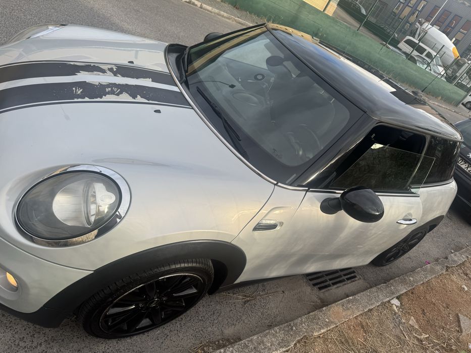 MINI COOPER D 1496cc 116cv