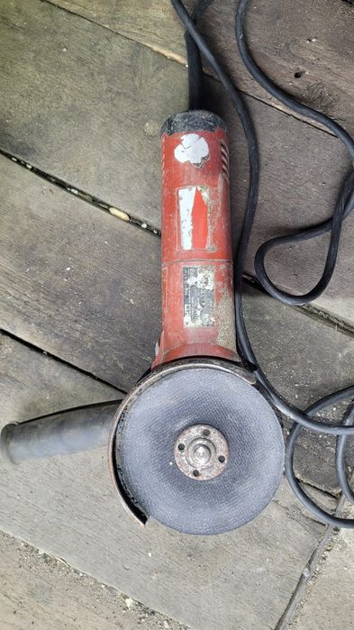 Hilti DAG 125-S szlifierka kątowa. 1100W
Stan idealny , nie oryginalna