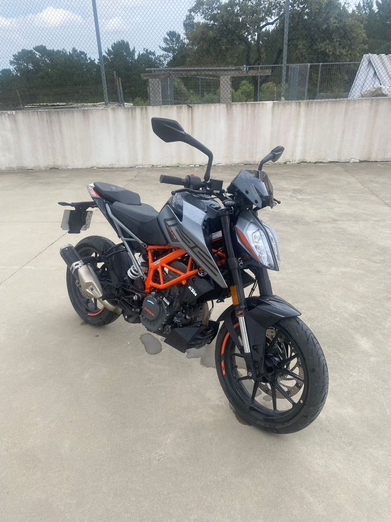 Ktm  duke  125cc
