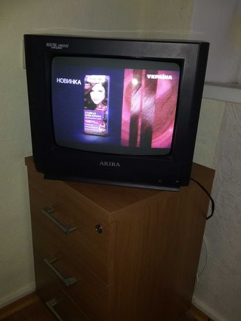 Цветной телевизор AKIRA (Япония)
